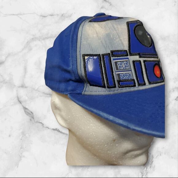 Star Wars R2D2 Youth OSFM Strapback Cap Hat Droid White Blue - Picture 8 of 12